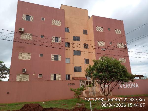 Vende-se em Dourados-MS  apto, 92.15 de área total, 52.15 de área privativa,  2_qto(s), a.serv, WC, 1_sala(s), cozinha, 1_vaga(s) de garagem.