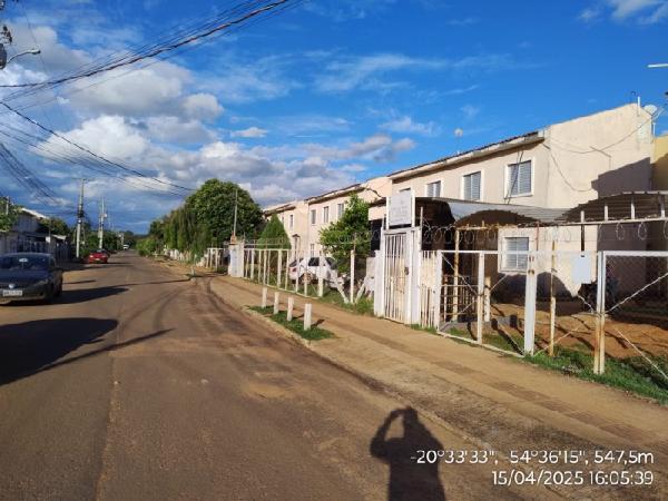 Vende-se em Campo Grande-MS  apto, 42.91 de área total, 42.91 de área privativa,  2_qto(s), a.serv, WC, 1_sala(s), cozinha, 1_vaga(s) de garagem.