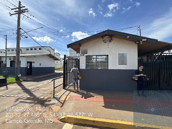 Vende-se em Campo Grande-MS  apto, 46.24 de área total, 42.64 de área privativa,  2_qto(s), WC, 1_sala(s), cozinha.