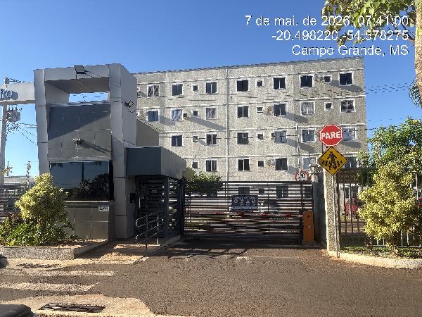 Vende-se em Campo Grande-MS  apto, 86.23 de área total, 39.96 de área privativa,  2_qto(s), a.serv, WC, 1_sala(s), cozinha, 1_vaga(s) de garagem.