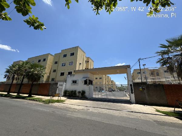 Vende-se em Teresina-PI  apto, 66.15 de área total, 48.25 de área privativa,  2_qto(s), a.serv, WC, 1_sala(s), cozinha, 1_vaga(s) de garagem.