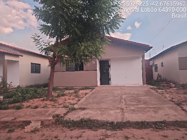 Vende-se em Demerval Lobao-PI  Casa, 56.00 de área total, 56.00 de área privativa, 200.00 de área do terreno,  2_qto(s), WC, 1_sala(s), cozinha, Terraco.