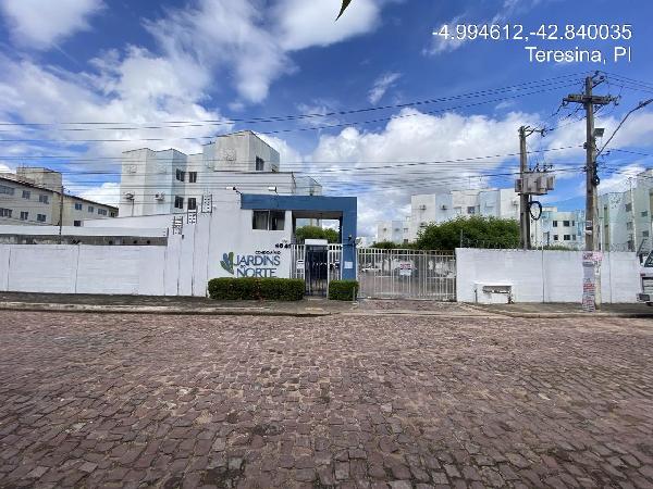 Vende-se em Teresina-PI  apto, 45.97 de área total, 45.00 de área privativa,  2_qto(s), WC, 1_sala(s), cozinha, 1_vaga(s) de garagem.