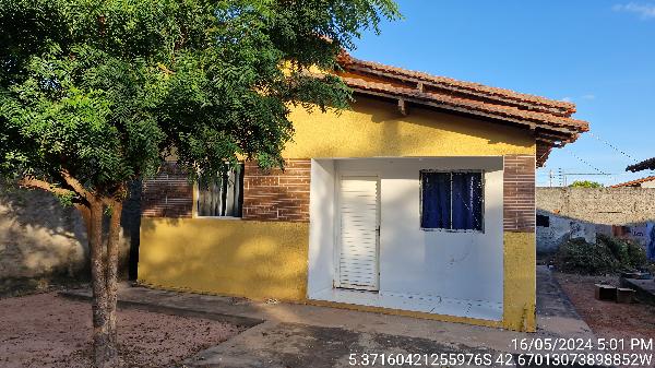 Vende-se em Demerval Lobao-PI  Casa, 52.00 de área privativa, 184.86 de área do terreno,  2_qto(s), varanda, a.serv, WC, 1_sala(s), cozinha, 1_vaga(s) de garagem.