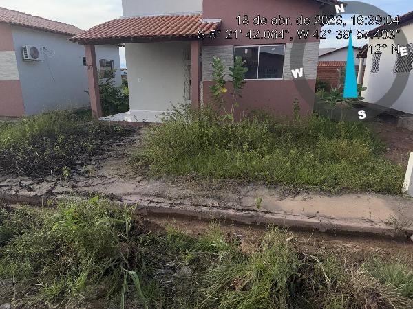 Vende-se em Demerval Lobao-PI  Casa, 64.06 de área total, 64.06 de área privativa, 201.20 de área do terreno,  3_qto(s), varanda, a.serv, WC, 1_sala(s), cozinha.