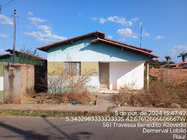 Vende-se em Demerval Lobao-PI  Casa, 56.30 de área privativa, 199.80 de área do terreno,  2_qto(s), WC, 1_sala(s), cozinha, Terraco, 1_vaga(s) de garagem.
