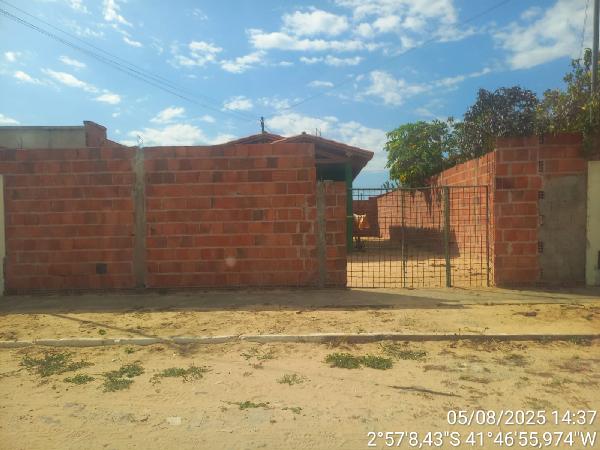 Vende-se em Parnaiba-PI  Casa, 53.14 de área total, 53.14 de área privativa, 200.00 de área do terreno,  2_qto(s), varanda, a.serv, WC, 1_sala(s), cozinha, Terraco.