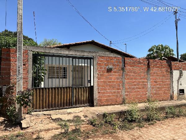 Vende-se em Demerval Lobao-PI  Casa, 72.45 de área privativa, 229.12 de área do terreno,  3_qto(s), a.serv, WC, 1_sala(s), Terraco.