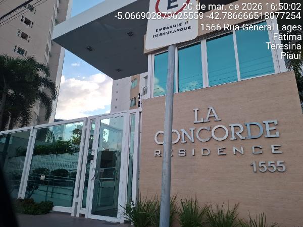 Vende-se em Teresina-PI  apto, 171.04 de área total, 171.04 de área privativa,  3_qto(s), WC, 1_sala(s), 1 lavabo(s), DCE, cozinha, 3_vaga(s) de garagem.