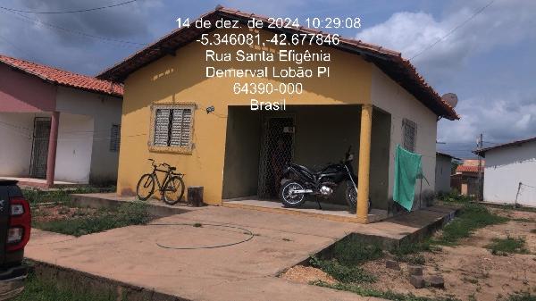 Vende-se em Demerval Lobao-PI  Casa, 52.00 de área total, 52.00 de área privativa, 257.38 de área do terreno,  2_qto(s), a.serv, WC, 1_sala(s), cozinha, Terraco.