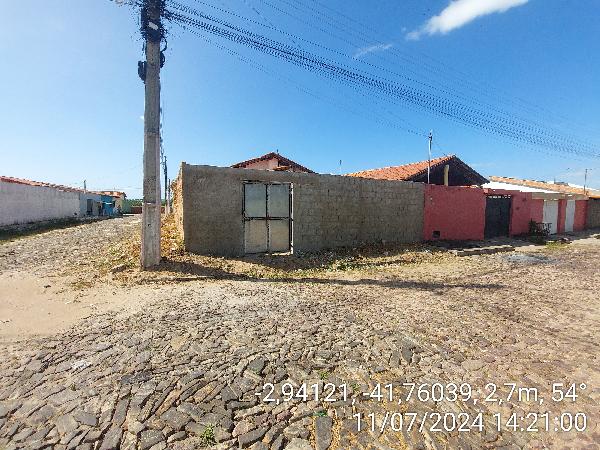 Vende-se em Parnaiba-PI  Casa, 46.40 de área privativa, 250.90 de área do terreno,  1_qto(s), varanda, WC, 1_sala(s), cozinha, 1_vaga(s) de garagem.