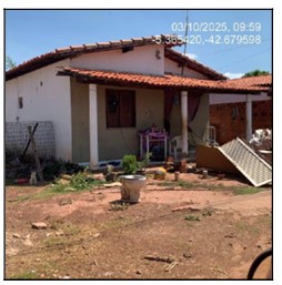 Vende-se em Demerval Lobao-PI  Casa, 66.16 de área privativa, 207.40 de área do terreno,  2_qto(s), WC, 1_sala(s), cozinha, Terraco, 1_vaga(s) de garagem.