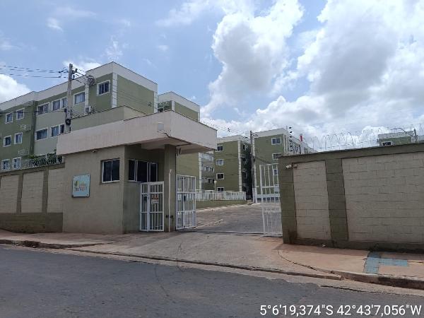 Vende-se em Teresina-PI  apto, 74.81 de área total, 45.45 de área privativa,  2_qto(s), WC, 1_sala(s), cozinha, 1_vaga(s) de garagem.