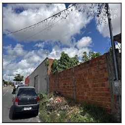 Vende-se em Teresina-PI  Casa, 51.90 de área privativa, 216.47 de área do terreno,  2_qto(s), varanda, a.serv, WC, 1_sala(s), cozinha.