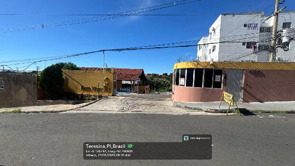 Vende-se em Teresina-PI  apto, 56.82 de área total, 46.74 de área privativa,  2_qto(s), a.serv, WC, 2_sala(s), cozinha, 1_vaga(s) de garagem.