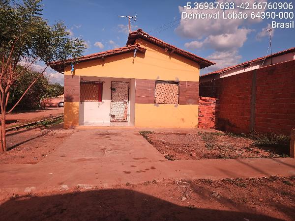 Vende-se em Demerval Lobao-PI  Casa, 58.50 de área total, 58.50 de área privativa, 174.30 de área do terreno,  2_qto(s), varanda, WC, 1_sala(s), cozinha.
