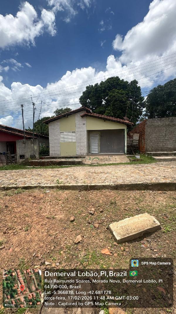 Vende-se em Demerval Lobao-PI  Casa, 57.00 de área total, 57.00 de área privativa, 150.00 de área do terreno,  2_qto(s), a.serv, WC, 1_sala(s), cozinha, Terraco.