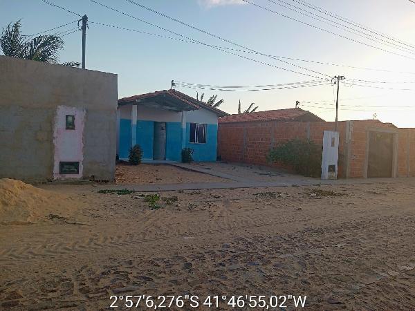 Vende-se em Parnaiba-PI  Casa, 53.14 de área privativa, 200.00 de área do terreno,  2_qto(s), varanda, a.serv, WC, 1_sala(s), cozinha, 1_vaga(s) de garagem.
