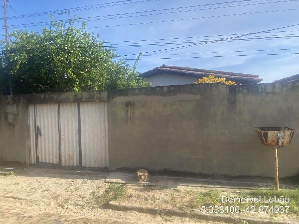 Vende-se em Demerval Lobao-PI  Casa, 61.39 de área privativa, 153.00 de área do terreno,  2_qto(s), a.serv, WC, 1_sala(s), cozinha, Terraco, 1_vaga(s) de garagem.