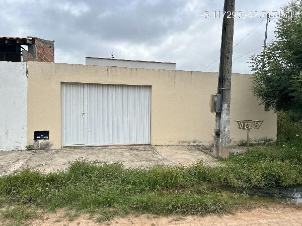 Vende-se em Teresina-PI  Terreno, 62.61 de área total, 175.50 de área do terreno.