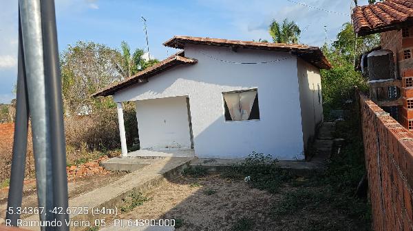 Vende-se em Demerval Lobao-PI  Casa, 56.30 de área privativa, 293.00 de área do terreno,  2_qto(s), a.serv, WC, 1_sala(s), cozinha, Terraco.