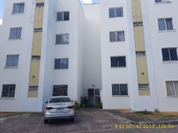 Vende-se em Teresina-PI  apto, 45.00 de área privativa,  2_qto(s), WC, 1_sala(s), cozinha, 1_vaga(s) de garagem.