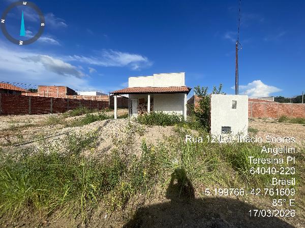 Vende-se em Teresina-PI  Casa, 70.30 de área total, 70.30 de área privativa, 301.67 de área do terreno,  2_qto(s), a.serv, WC, 1_sala(s), cozinha, 1_vaga(s) de garagem.