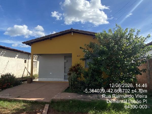 Vende-se em Demerval Lobao-PI  Casa, 53.08 de área total, 53.08 de área privativa, 211.00 de área do terreno,  2_qto(s), WC, 1_sala(s), cozinha, Terraco.