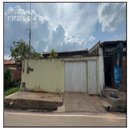 Vende-se em Demerval Lobao-PI  Casa, 56.75 de área total, 56.75 de área privativa, 210.00 de área do terreno,  2_qto(s), a.serv, WC, 1_sala(s), cozinha, Terraco.