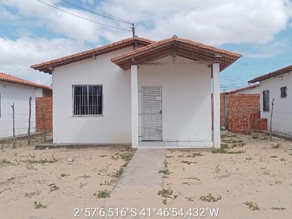 Vende-se em Parnaiba-PI  Casa, 53.14 de área privativa, 200.00 de área do terreno,  2_qto(s), varanda, a.serv, WC, 1_sala(s), cozinha.