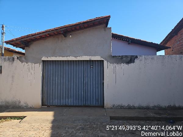 Vende-se em Demerval Lobao-PI  Casa, 56.60 de área privativa, 150.00 de área do terreno,  2_qto(s), WC, 1_sala(s), cozinha.