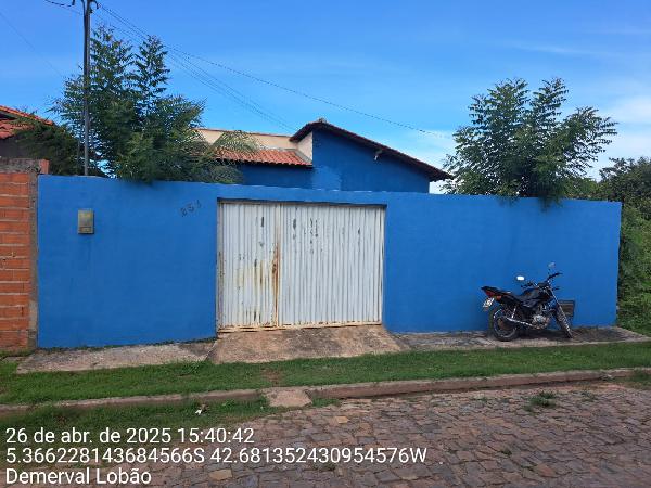 Vende-se em Demerval Lobao-PI  Casa, 65.51 de área total, 65.51 de área privativa, 200.00 de área do terreno,  2_qto(s), WC, 1_sala(s), cozinha, Terraco.