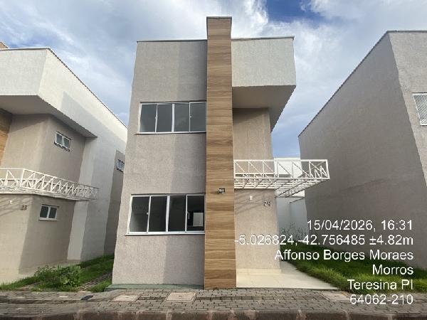 Vende-se em Teresina-PI  Casa, 78.26 de área total, 78.26 de área privativa, 97.34 de área do terreno,  2_qto(s), a.serv, WC, 1_sala(s), cozinha, 2_vaga(s) de garagem.