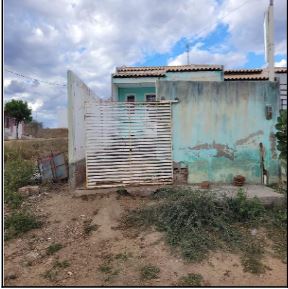 Vende-se em Ingazeira-PE  Casa, 79.80 de área privativa, 150.22 de área do terreno,  2_qto(s), a.serv, WC, 1_sala(s), cozinha, Terraco, 1_vaga(s) de garagem.