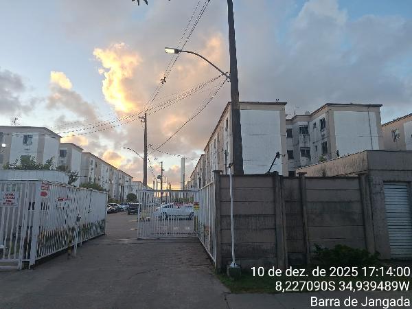 Vende-se em Jaboatao Dos Guararapes-PE  apto, 68.37 de área total, 41.56 de área privativa,  2_qto(s), WC, 1_sala(s), cozinha.