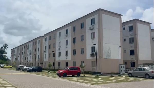 Vende-se em Jaboatao Dos Guararapes-PE  apto, 68.38 de área total, 41.56 de área privativa,  2_qto(s), a.serv, WC, 1_sala(s), cozinha.