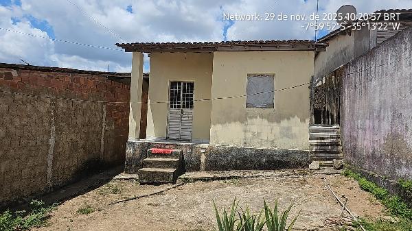 Vende-se em Cha De Alegria-PE  Casa, 84.00 de área total, 84.00 de área privativa, 126.00 de área do terreno,  2_qto(s), a.serv, WC, 1_sala(s), cozinha, 1_vaga(s) de garagem.