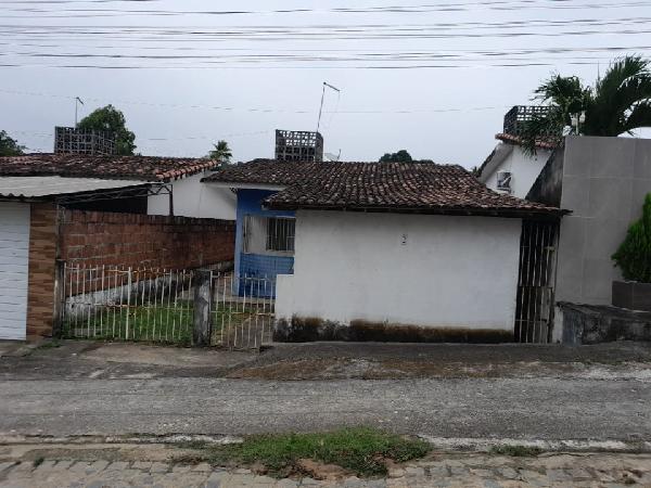 Vende-se em Igarassu-PE  Casa, 51.65 de área total, 51.65 de área privativa, 133.32 de área do terreno,  2_qto(s), a.serv, WC, 1_sala(s), cozinha, 1_vaga(s) de garagem.