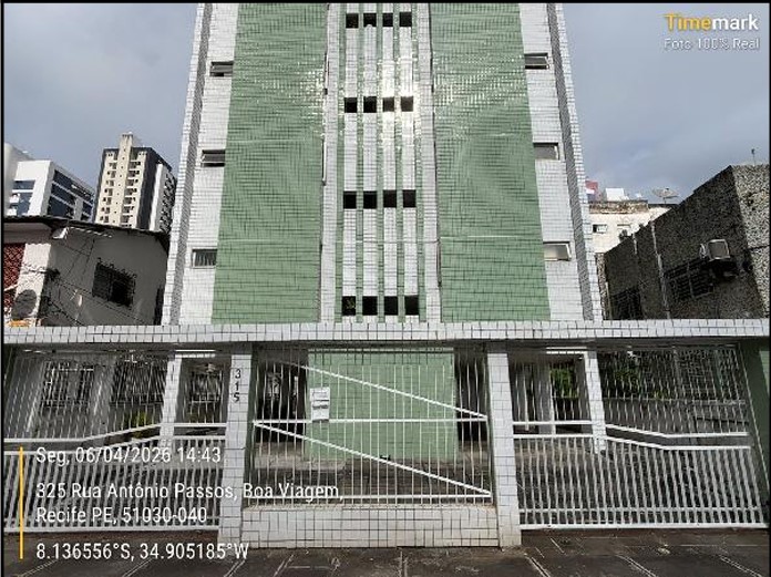 Vende-se em Recife-PE  apto, 141.80 de área privativa,  2_qto(s), a.serv, WC, 1_sala(s), DCE, cozinha.