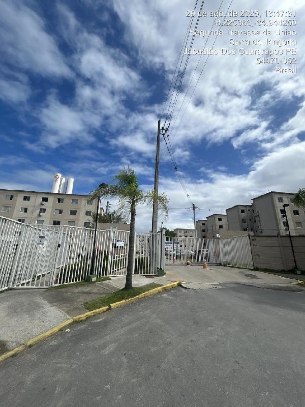 Vende-se em Jaboatao Dos Guararapes-PE  apto, 78.09 de área total, 41.79 de área privativa,  2_qto(s), a.serv, WC, 1_sala(s), cozinha, 1_vaga(s) de garagem.