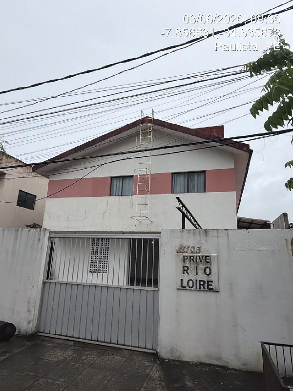 Vende-se em Paulista-PE  apto, 49.60 de área total, 49.60 de área privativa,  2_qto(s), a.serv, WC, 1_sala(s), cozinha, Terraco, 1_vaga(s) de garagem.