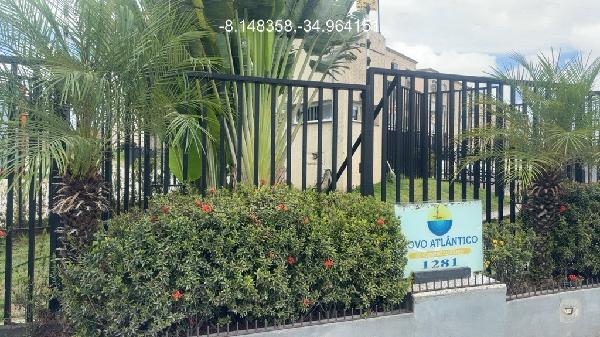 Vende-se em Jaboatao Dos Guararapes-PE  apto, 76.58 de área total, 41.79 de área privativa,  2_qto(s), a.serv, WC, 1_sala(s), cozinha, 1_vaga(s) de garagem.