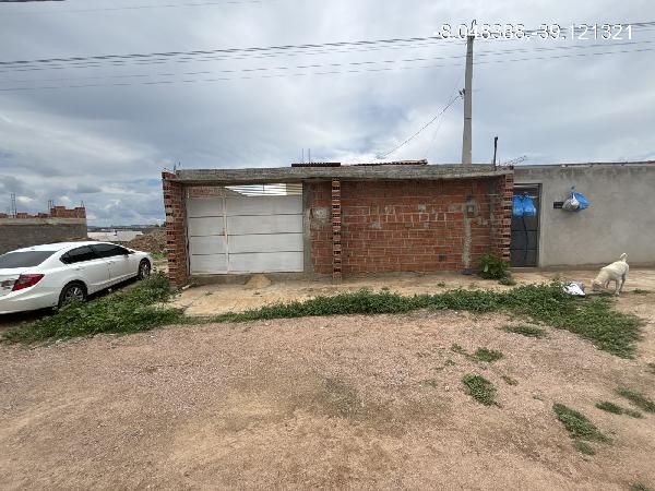 Vende-se em Salgueiro-PE  Casa, 55.33 de área total, 55.33 de área privativa, 160.00 de área do terreno,  2_qto(s), a.serv, WC, 1_sala(s), cozinha, Terraco.