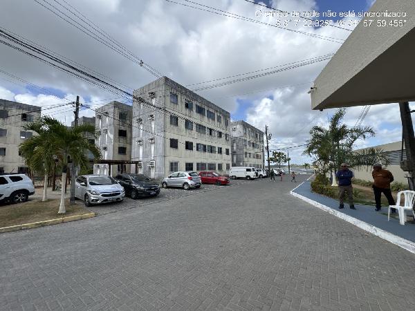 Vende-se em Jaboatao Dos Guararapes-PE  apto, 57.24 de área total, 50.36 de área privativa,  2_qto(s), WC, 1_sala(s), cozinha.
