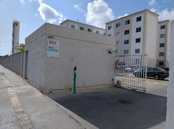 Vende-se em Paulista-PE  apto, 77.94 de área total, 41.79 de área privativa,  2_qto(s), a.serv, WC, 1_sala(s), cozinha.