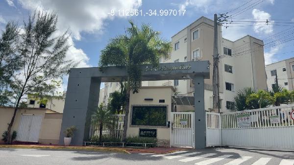 Vende-se em Jaboatao Dos Guararapes-PE  apto, 65.84 de área total, 45.65 de área privativa,  2_qto(s), a.serv, WC, 1_sala(s), cozinha.