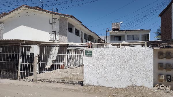 Vende-se em Paulista-PE  Casa, 72.25 de área total, 72.25 de área privativa, 600.00 de área do terreno,  2_qto(s), a.serv, WC, 1_sala(s), cozinha, Terraco, 1_vaga(s) de garagem.