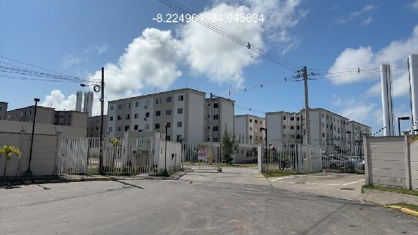 Vende-se em Jaboatao Dos Guararapes-PE  apto, 85.86 de área total, 41.79 de área privativa,  2_qto(s), WC, 1_sala(s), cozinha.