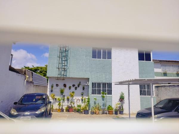 Vende-se em Paulista-PE  apto, 66.88 de área total, 66.88 de área privativa,  3_qto(s), a.serv, WC, 1_sala(s), cozinha, 1_vaga(s) de garagem.
