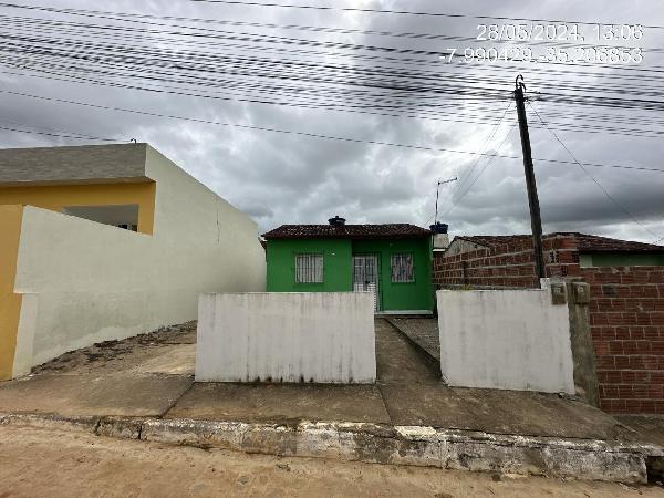 Vende-se em Cha De Alegria-PE  Casa, 48.09 de área total, 48.09 de área privativa, 127.50 de área do terreno,  2_qto(s), a.serv, WC, 1_sala(s), cozinha, Terraco.